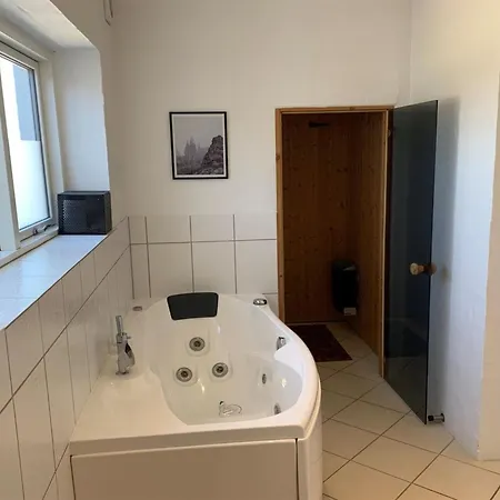 Hvenild - 800m From The Sea By Interhome Feriehus *