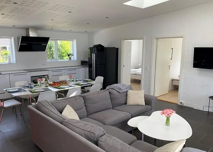 Hvenild - 800m From The Sea By Interhome Feriehus *